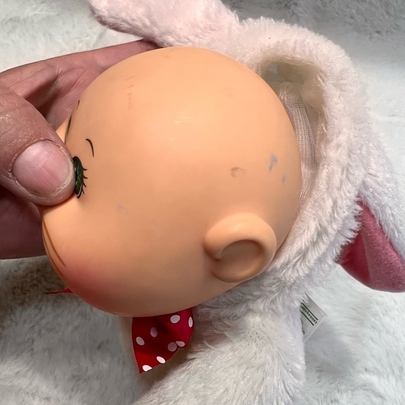 Cabbage Patch white bunny 2017 - Picture 5 of 6